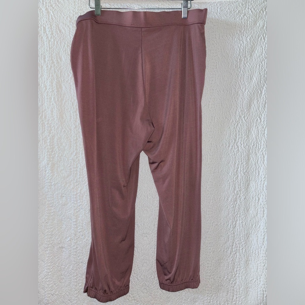 Lisa Rinna Collection Pull-On Jogger - Picture 3 of 7